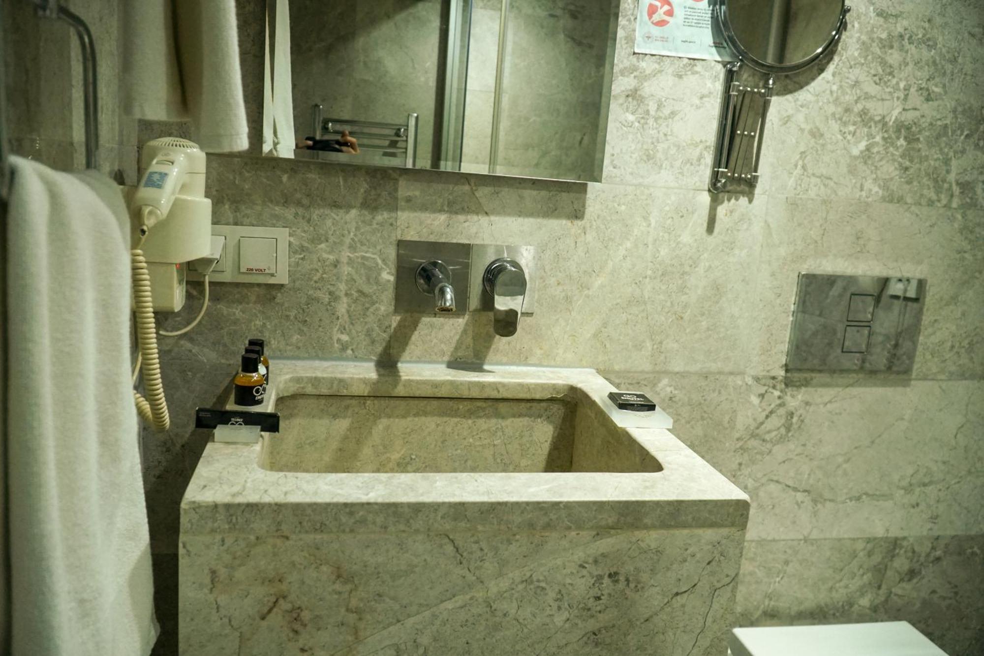 En Otel Karaca Eskişehir Exteriör bild